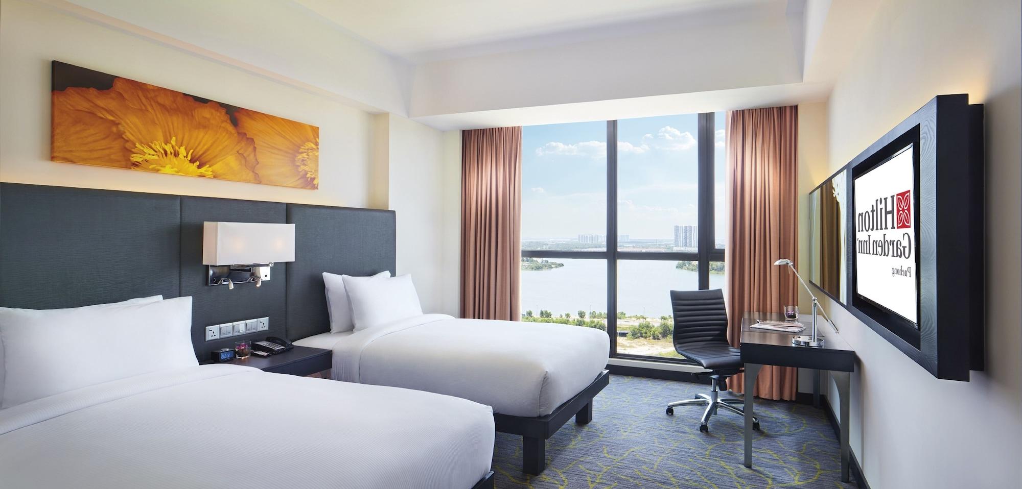 Hilton Garden Inn Пучонг Экстерьер фото
