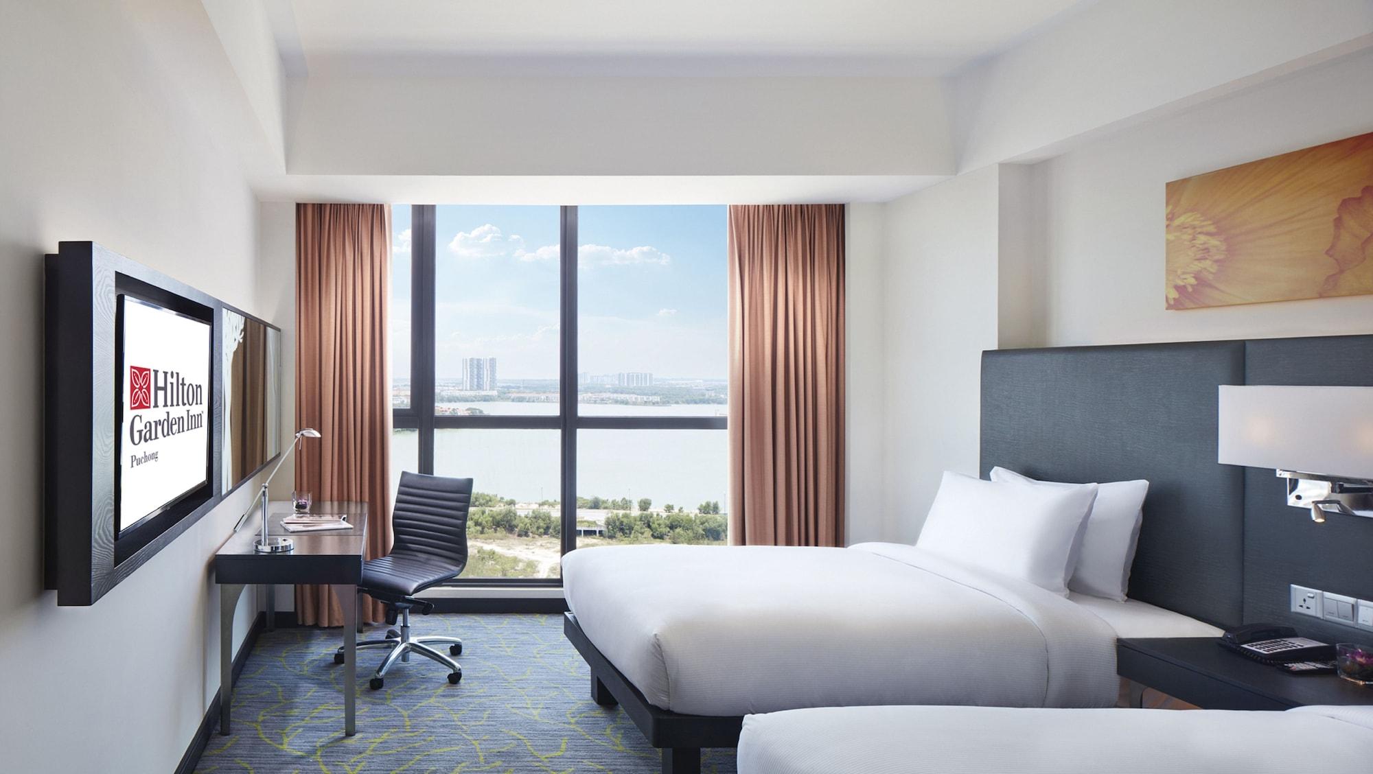 Hilton Garden Inn Пучонг Экстерьер фото